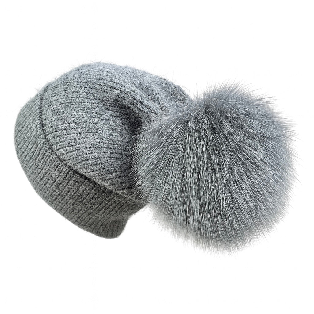 Ciepła czapka z pomponem z naturalnego lisa