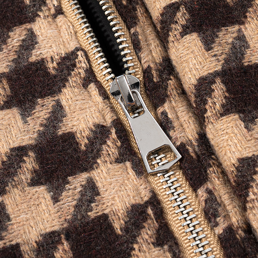 Komplet damski w pepitkę kurtka i szorty