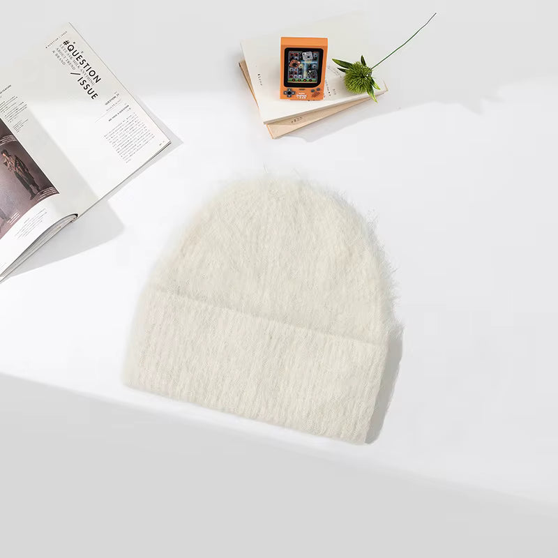 Czapka z wełną alpaki