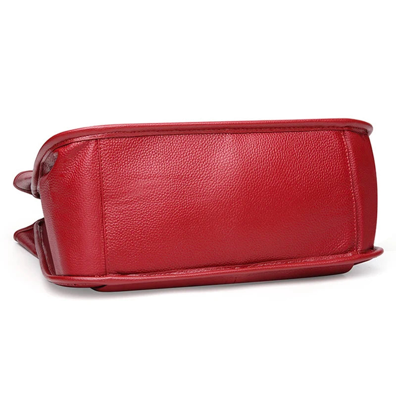 Czerwona skórzana torba shopper