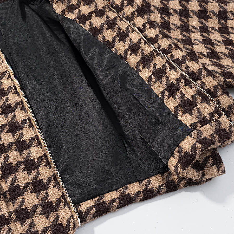 Komplet damski w pepitkę kurtka i szorty