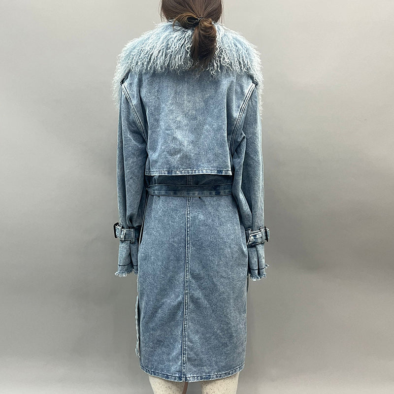 Jeansowy płaszcz z naturalnym futrem