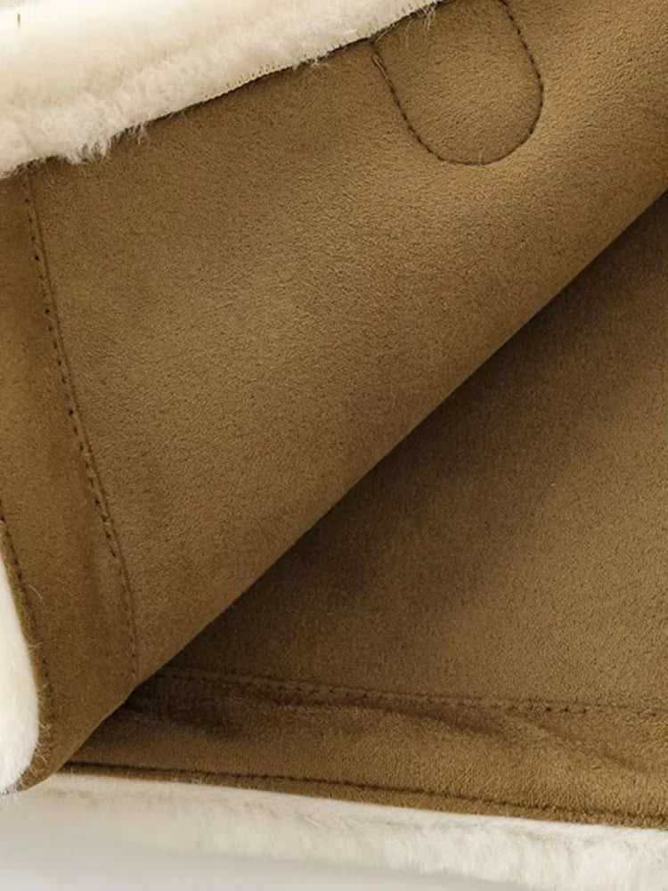 Kremowa kurtka futro kożuch