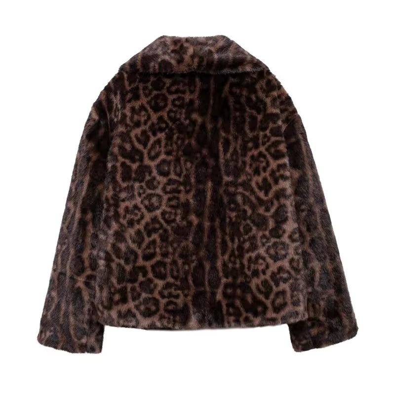 Sztuczne futerko w panterkę