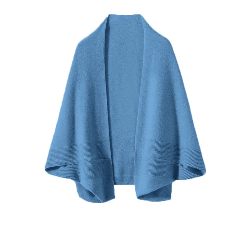Wełniane ponczo o luźnym kroju