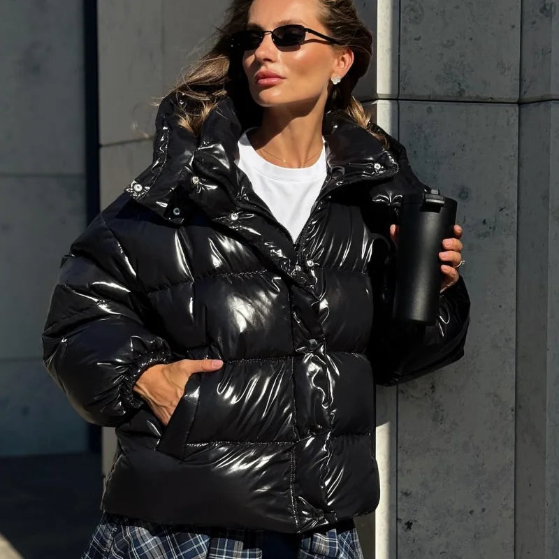 Damska błyszcząca kurtka pikowana
