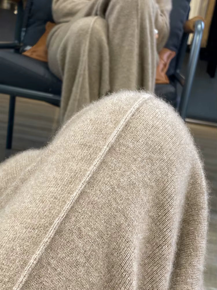 Luźne szerokie beżowe spodnie 100% wełny