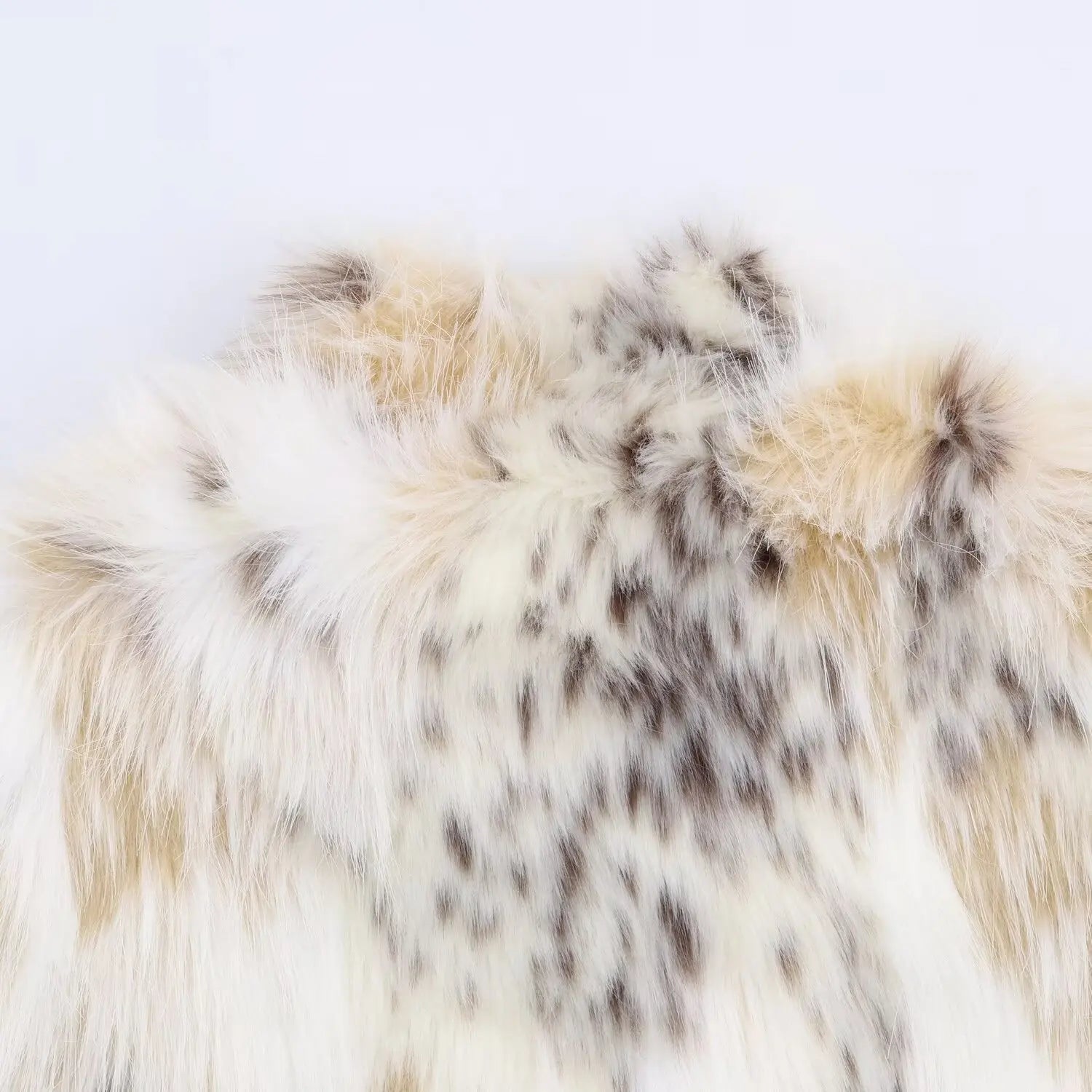 Wielokolorowe sztuczne futro