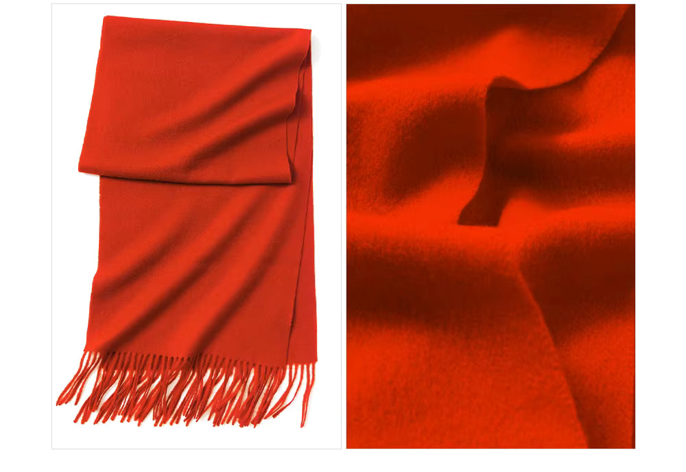 Wełniany szalik z frędzlami