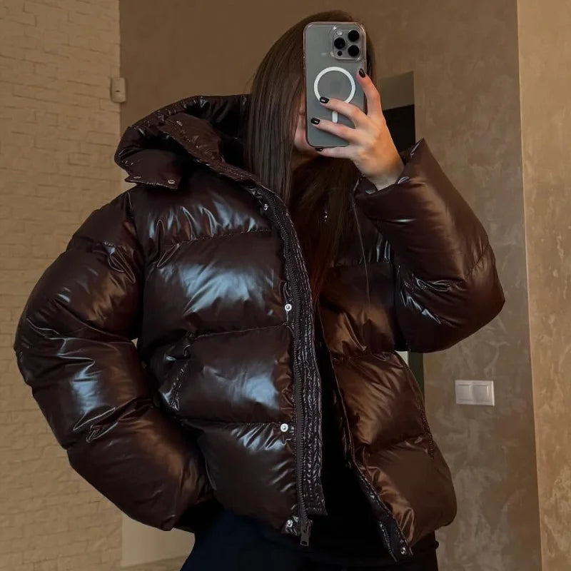 Damska błyszcząca kurtka pikowana