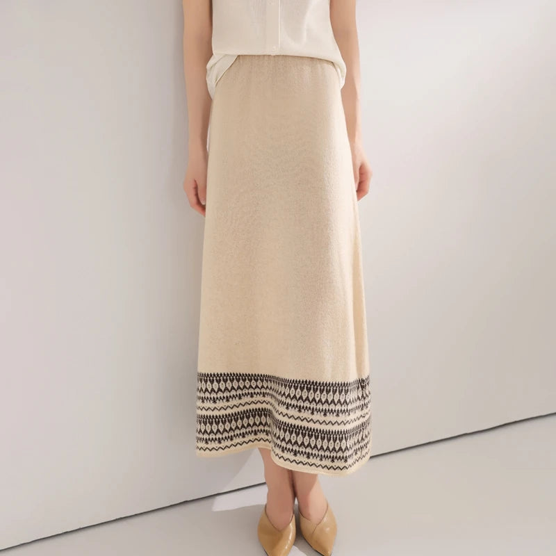 Beżowa wełniana spódnica w kształcie litery A