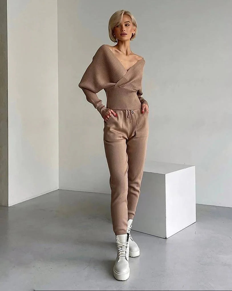 Komplet dresowy dwuczęściowy bluza i spodnie